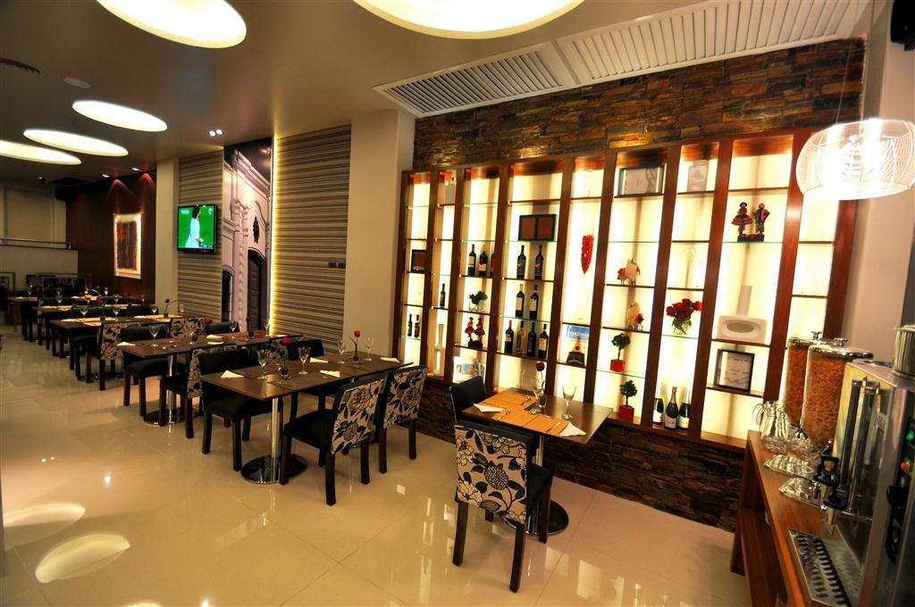 Hotel Bicentenario Suites & Spa San Miguel de Tucumán 외부 사진